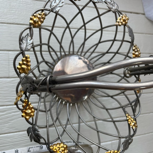 Godinger Silver Basket - Picture 5 of 7